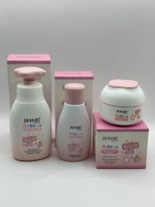 باقة لمنتجات العناية بالطفل من دكتور راشال 3 منتجات وردي